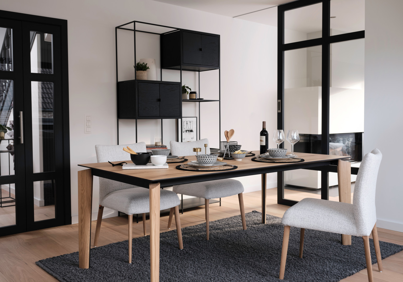 Salle à manger Ameublement Seigneur, magasin de meubles près de